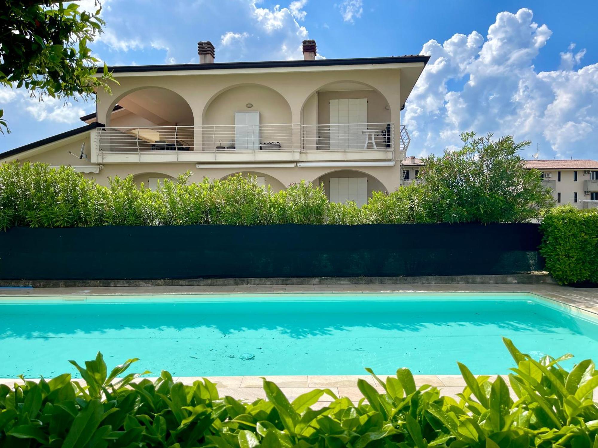 Dimora Di Charme Con Piscina E Giardino,Vicina Alla Spiaggia Sirmione Eksteriør billede