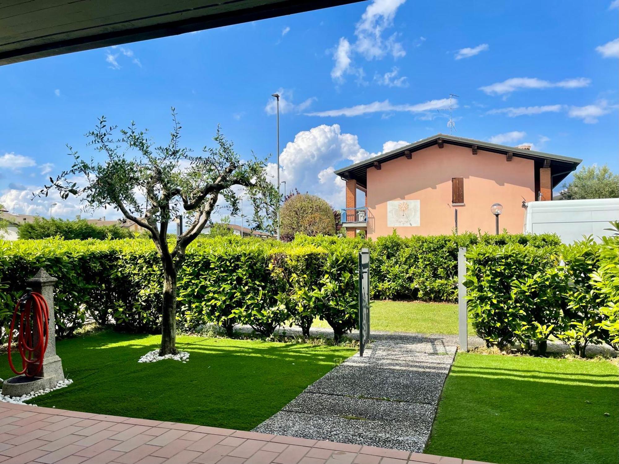 Dimora Di Charme Con Piscina E Giardino,Vicina Alla Spiaggia Sirmione Eksteriør billede